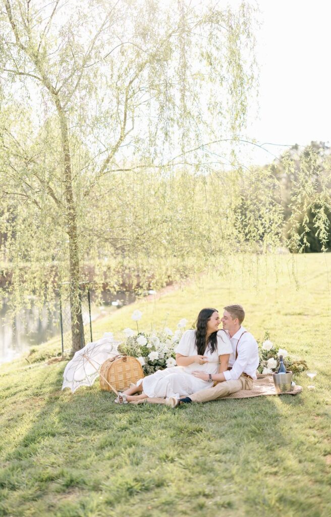 Splendor Pond Engagement Photos with a picnic under a willow tree