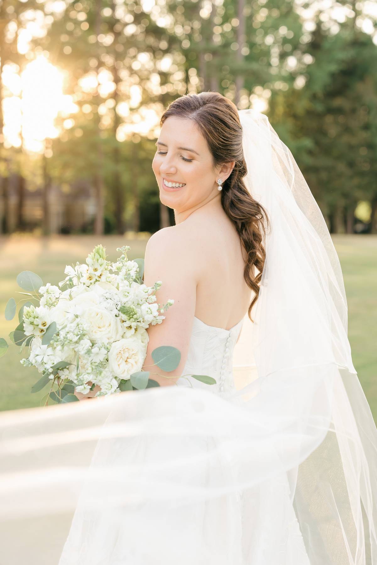 Bridal portrait session at Providence country club in Charlotte, North Carolina